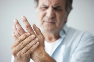 Arthritis – Types, signs and risk factors